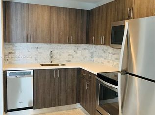 1100 10th St #20, Miami Beach, FL 33139