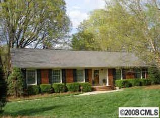 3901 Sharon View Rd, Charlotte, NC 28226