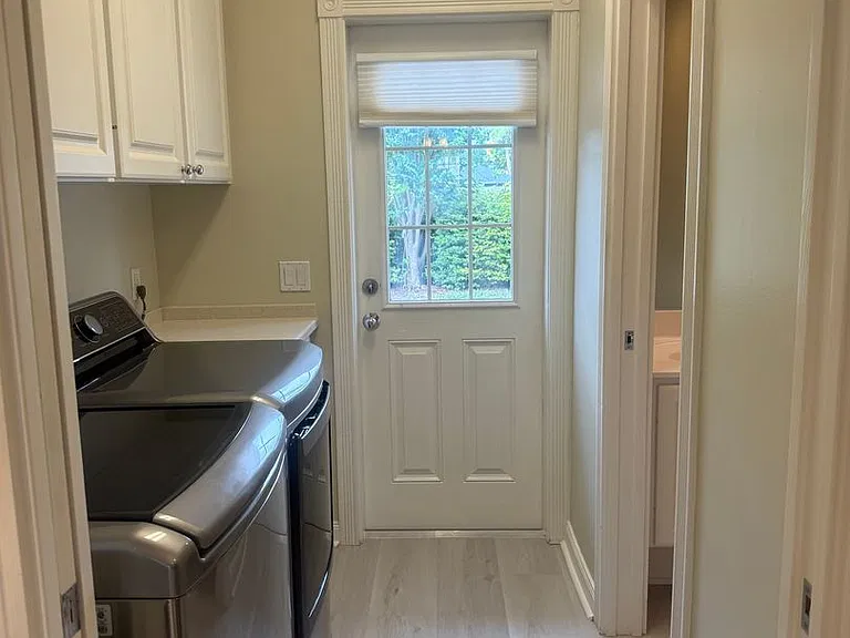 1603 Napoli Dr W — Photo 12