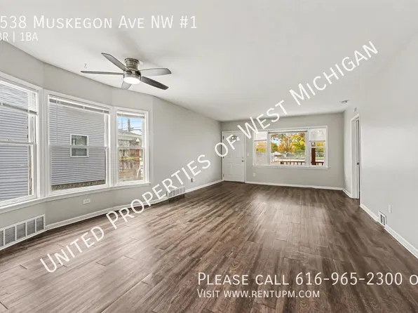 1538 Muskegon Ave NW #1, Grand Rapids, MI 49504