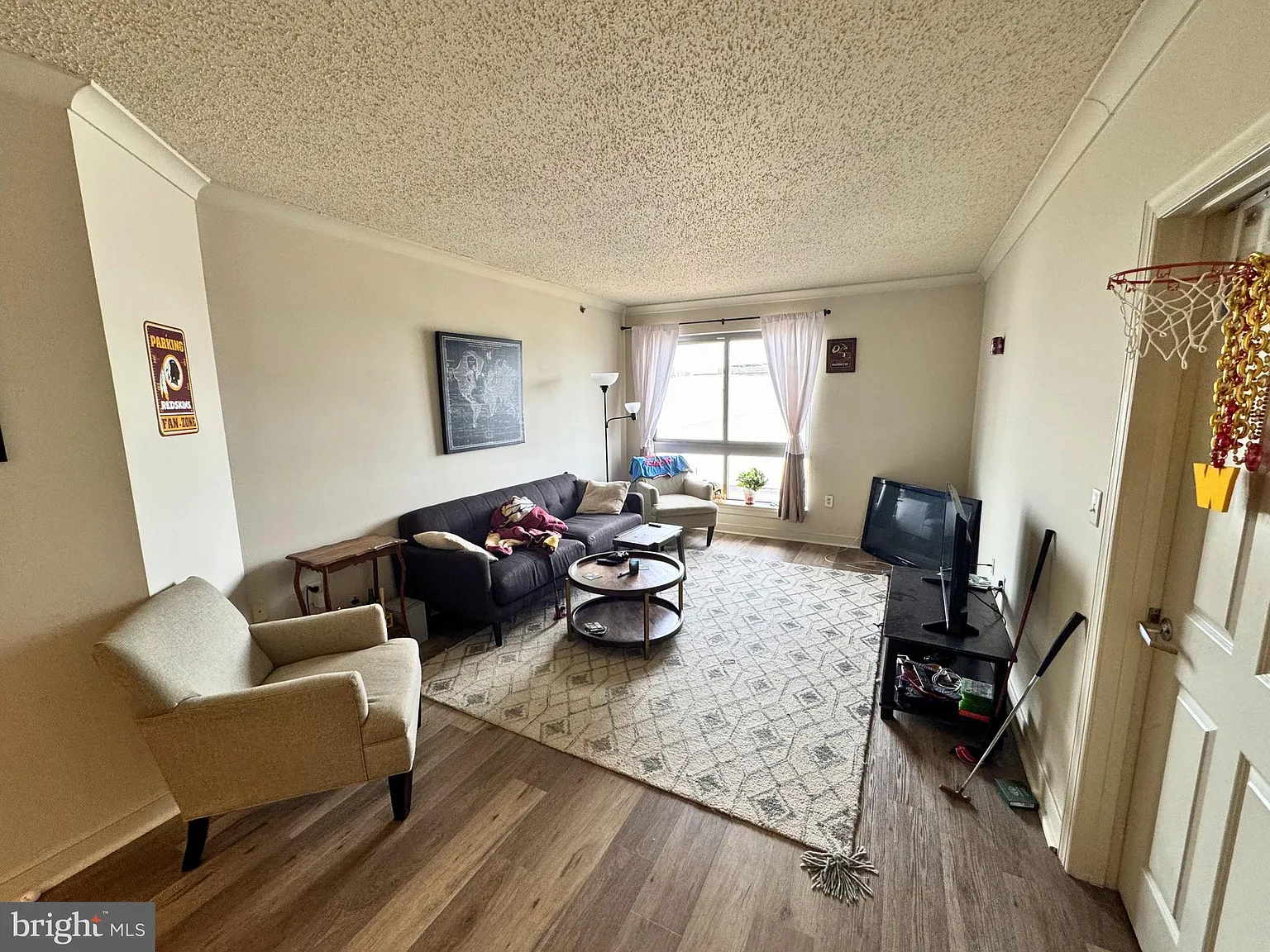 Central — Photo 4