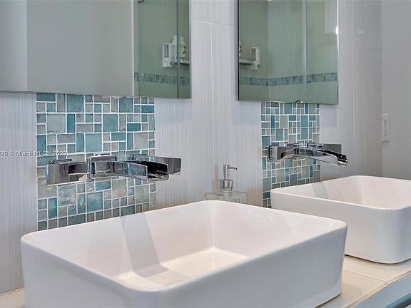 5th image of 6515 Collins Ave APT 1110
