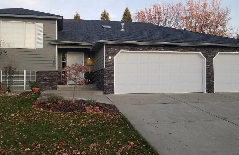 1st image of 1204 N Homestead Dr