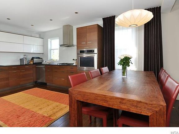 5th image of 5 Franklin St