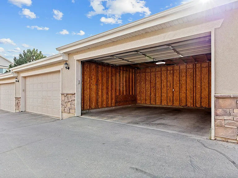 2153 N Springtime Dr — Photo 20