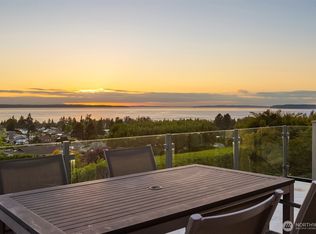 227 Highland Dr, Edmonds, WA 98020