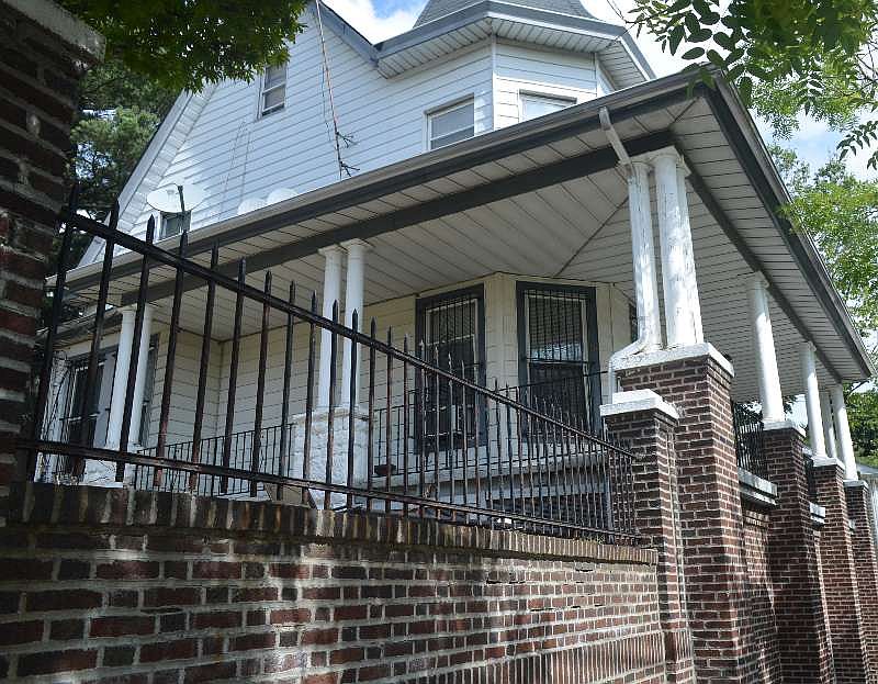 1st image of 1709 Pitman Ave