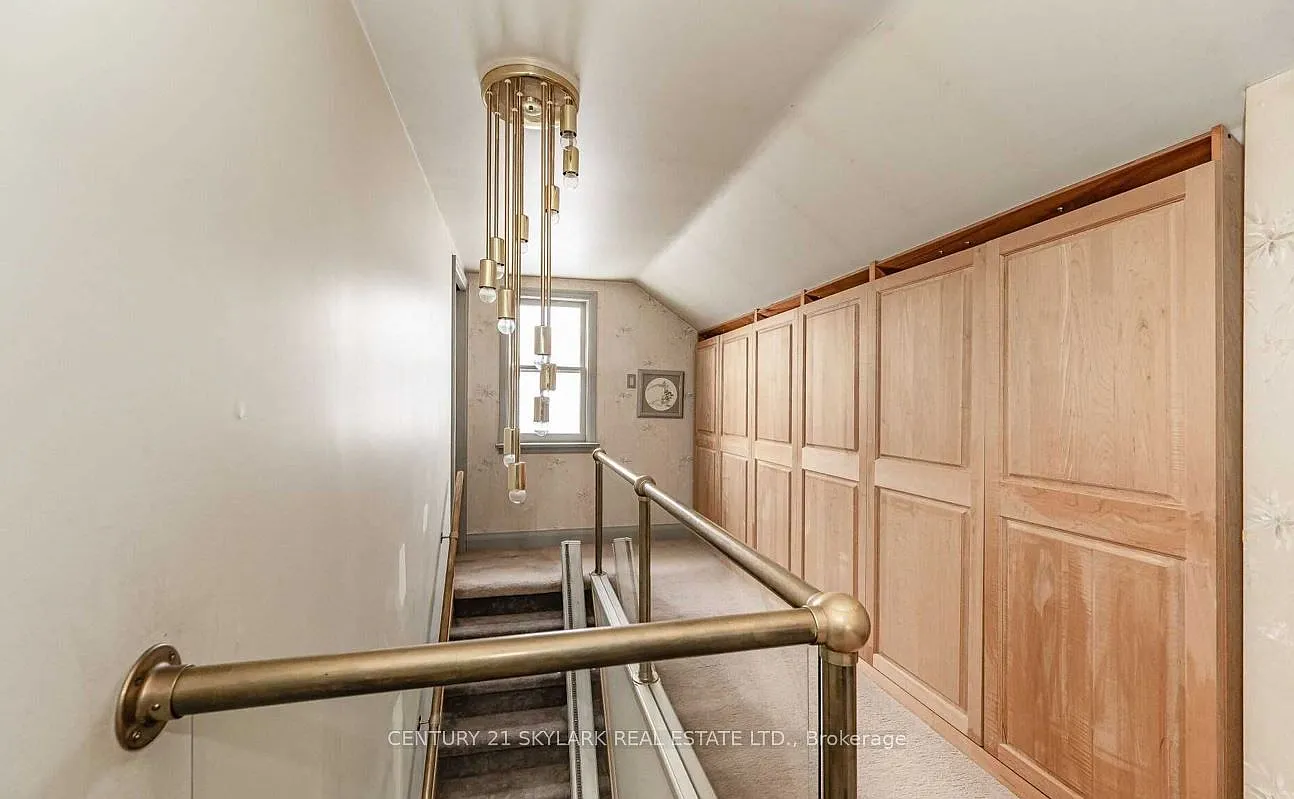 3 bed, $3,100 — Photo 4