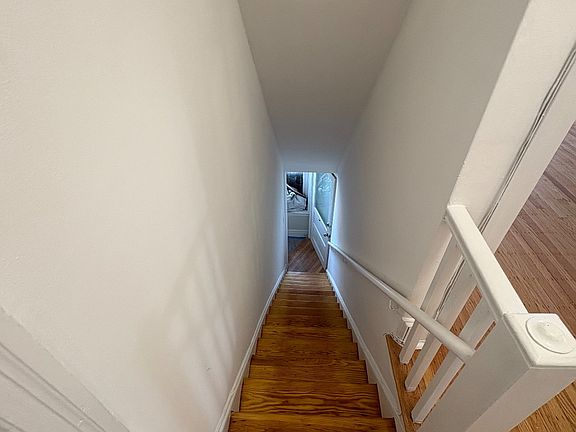 Inside Entrance & Staircase