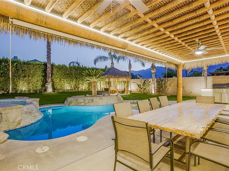 68135 Tachevah Dr — Photo 34