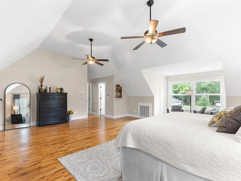 633 Thompson Mill Rd — Photo 45