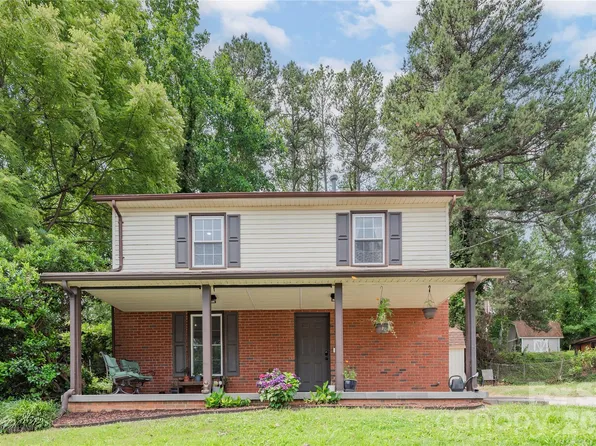 407 Westham Ridge Rd, Charlotte, NC 28217