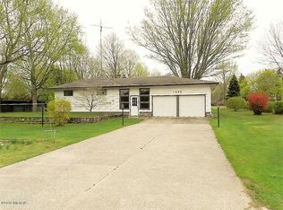 1888 Lasein Dr, Saint joseph, MI 49085