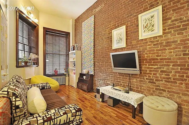 Rented by Corcoran | media 19