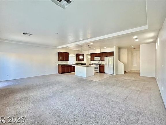 5th image of 8128 Russell Creek Ct