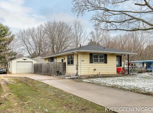 1841 Vans Blvd, Holland, MI