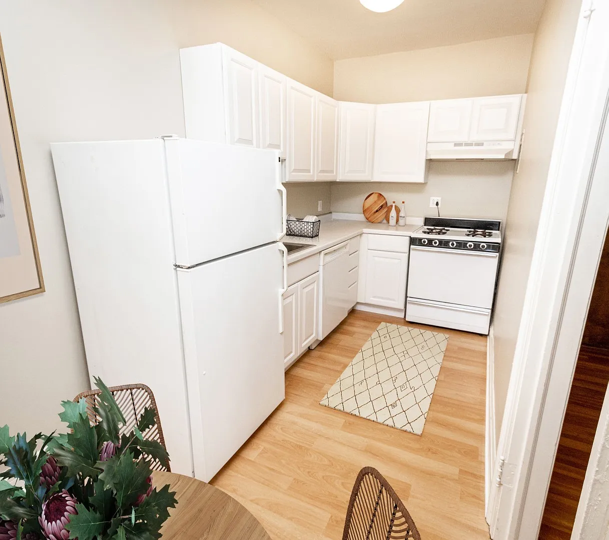 Fremont Apartments | 3300 — Photo 4
