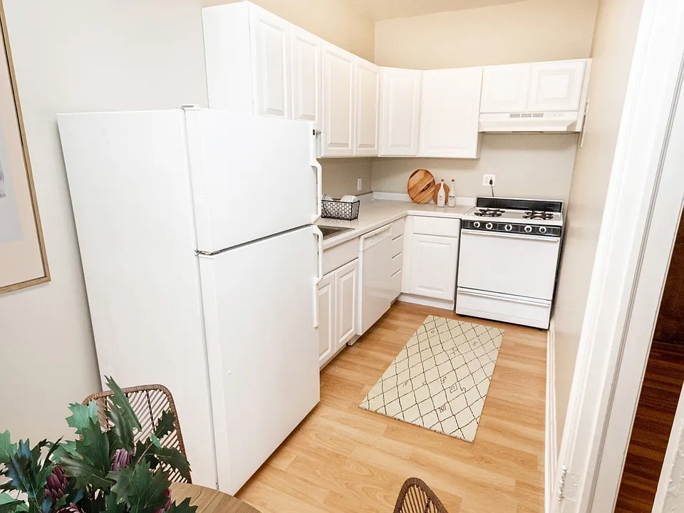 Welcome to Central Lakes of Uptown, where modern kitchens meet comfort and convenience. Enjoy stylish finishes and ample space perfect for cooking and gathering. Don't miss out on your ideal home - schedule your tour today!
