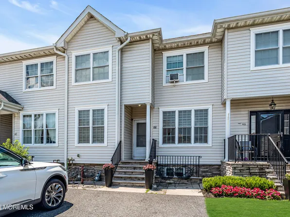 44 Stamford Hill Road, Lakewood, NJ 08701