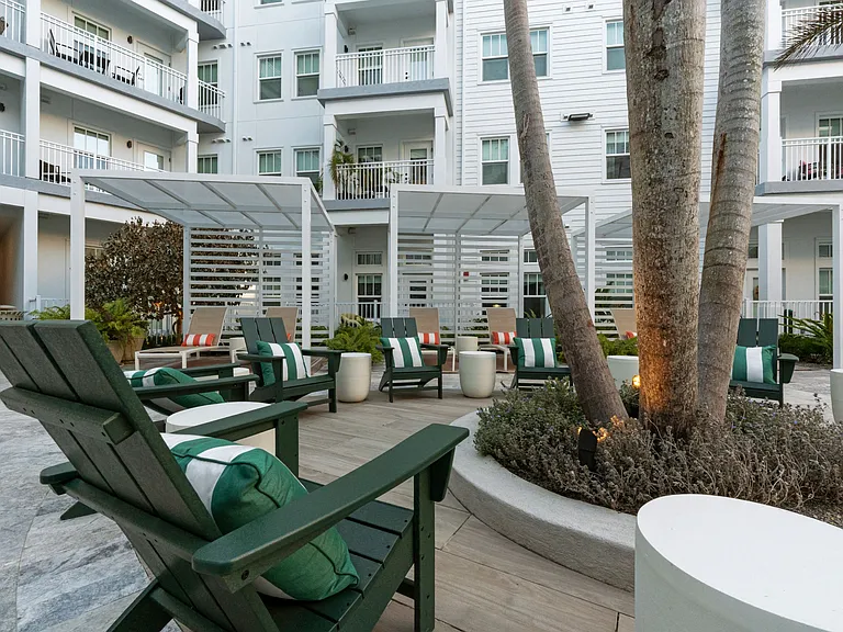 Gables Baldwin Park — Photo 13