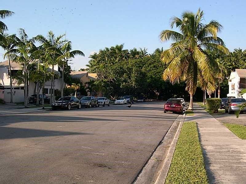 1st image of 15800 SW 90th Ct