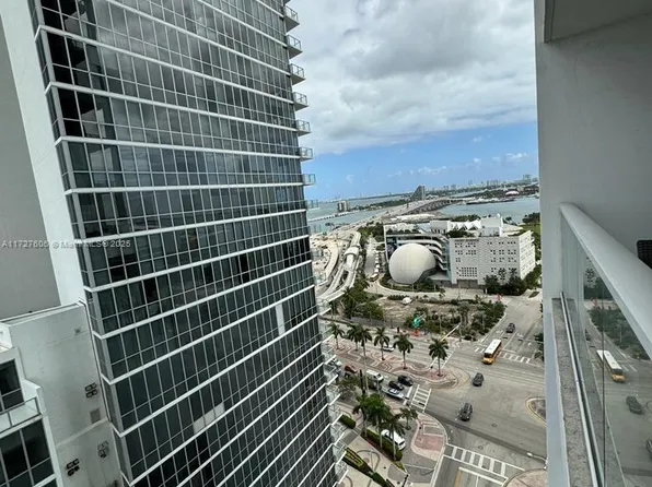 1040 Biscayne Blvd APT 1505, Miami, FL 33132