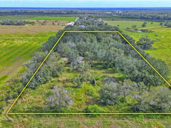 Conroy Ln, Wauchula, FL 33873