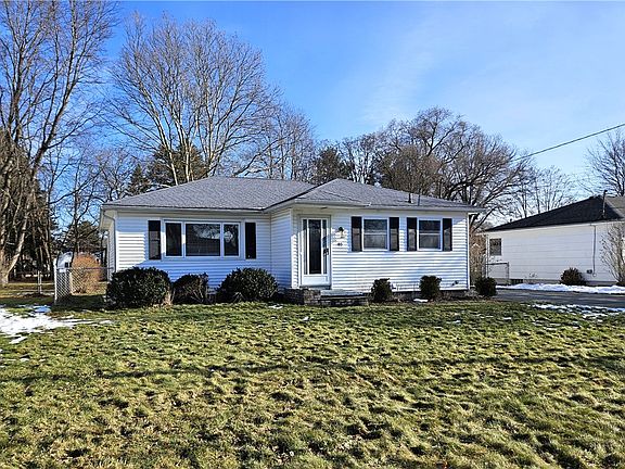 2nd image of 40 Chad Cir