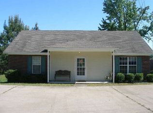 39 County Road 303, Oxford, MS 38655