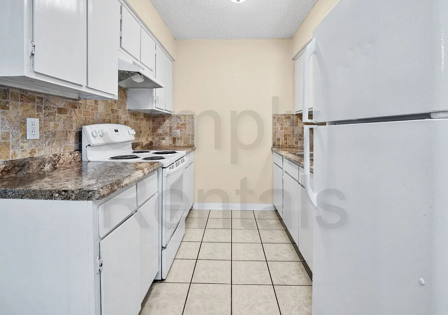 202 Park Circle — Photo 3