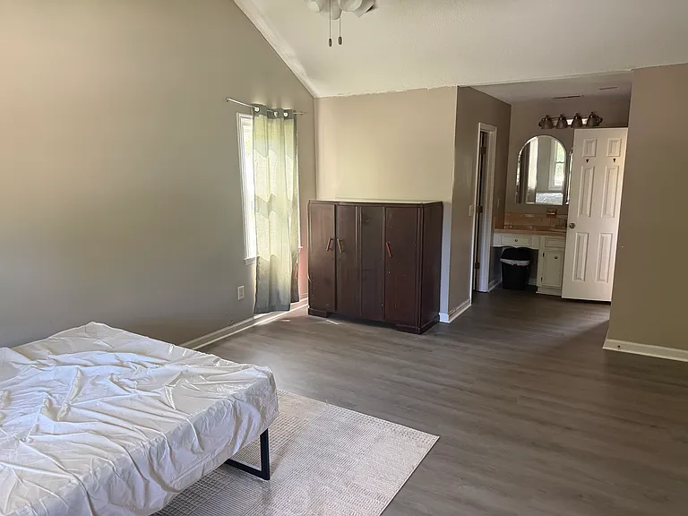 146 Mellard Dr — Photo 13