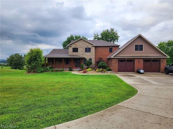 9495 Country Club Estate Dr, Byesville, OH 43723