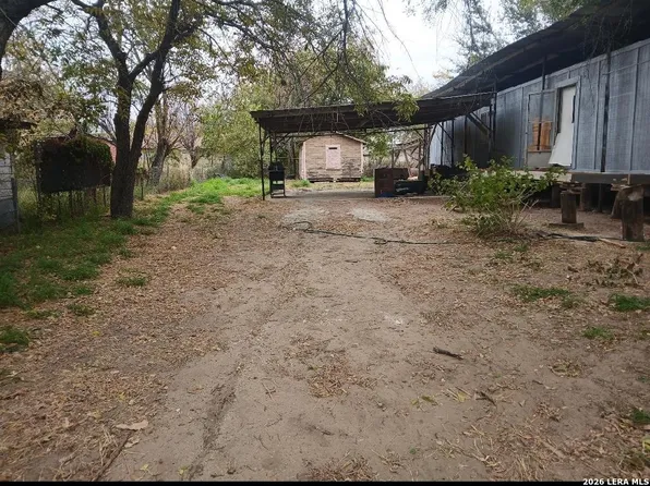 655 Avenue G LOT W/8, Poteet, TX 78065