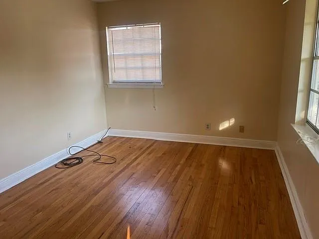 5801 Albany Ct — Photo 15