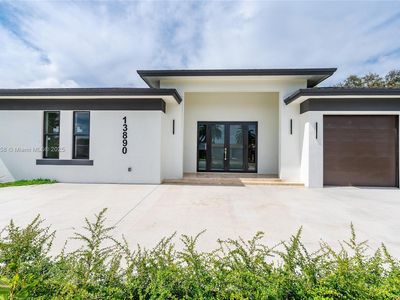 13890 Jefferson St, Miami, FL, 33176