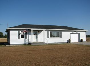 1910 Solitude Ln, Mount Vernon, IN 47620