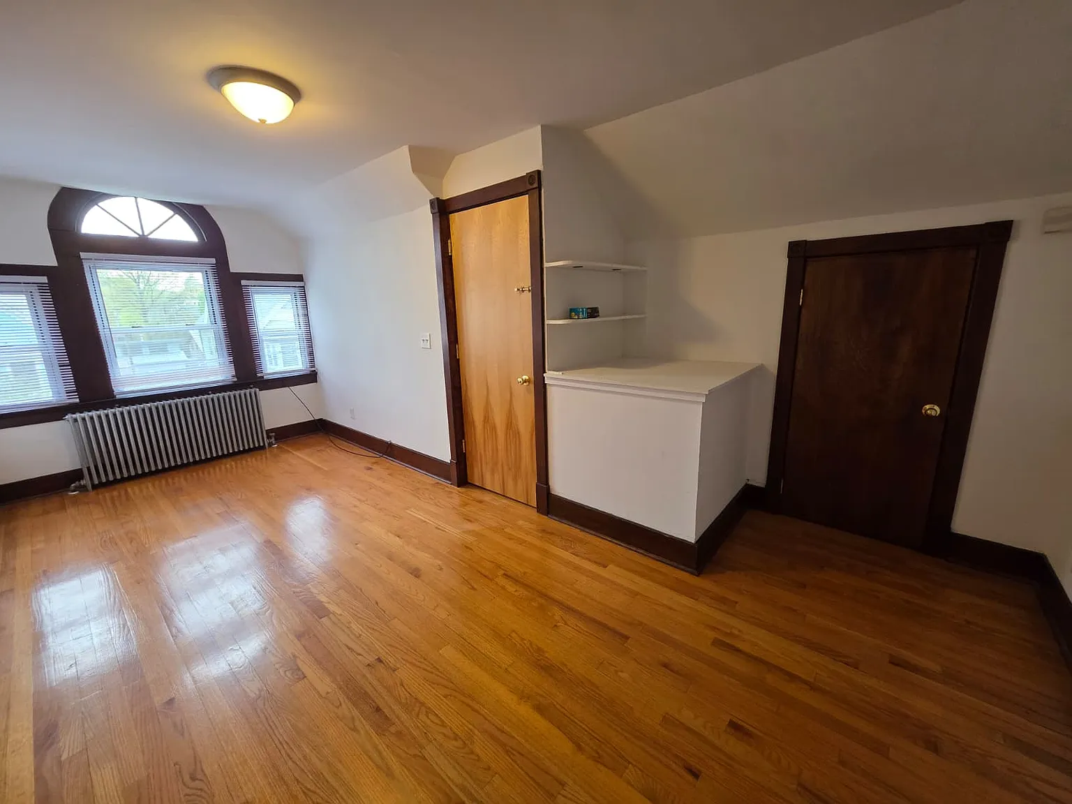 2 bed, $2,050 — Photo 4