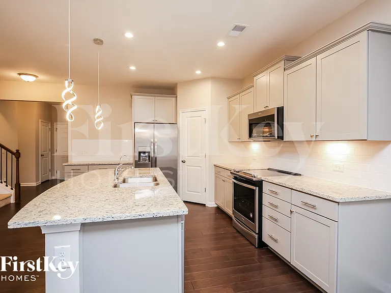 6040 Wheeler Ridge Rd — Photo 8