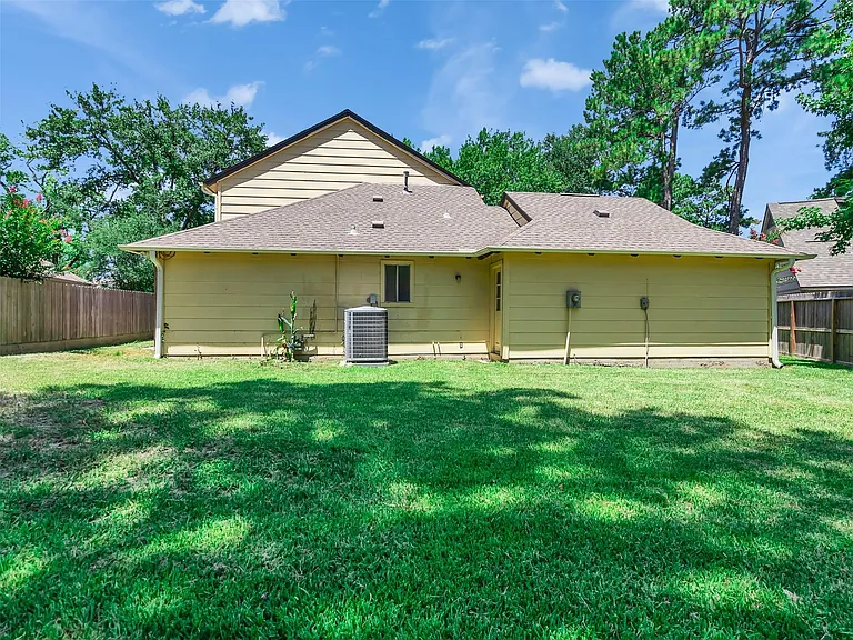 14134 Cleobrook Dr — Photo 34