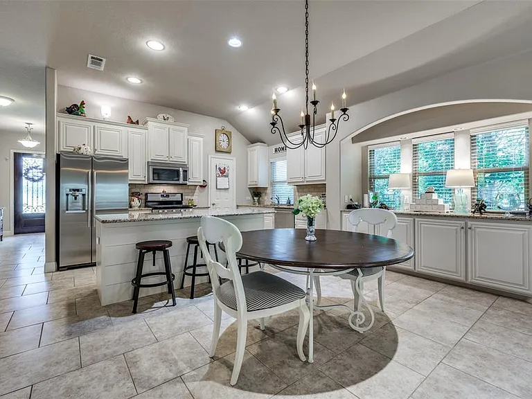 928 Lighthouse Ln — Photo 7
