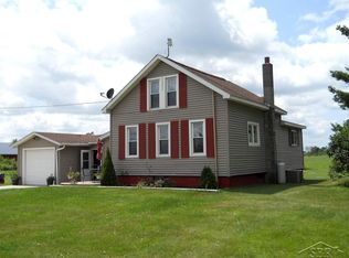 4637 S Meridian Rd, Merrill, MI 48637