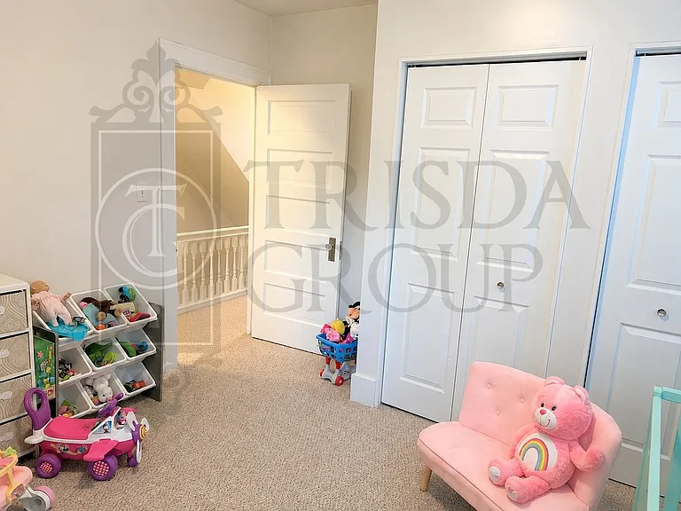 55 Ruth St — Photo 23