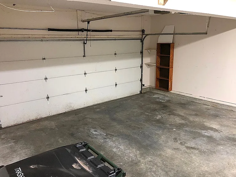 Dual car garage