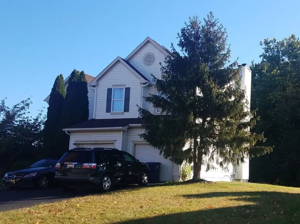 70 Amherst Dr, Burlington, NJ 08016