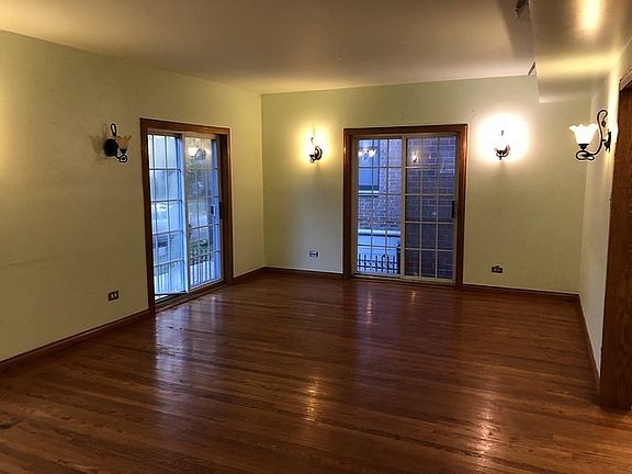 4th image of 2551 W Farwell Ave