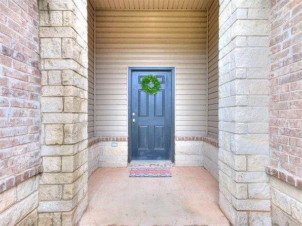 1512 Peridot Ln, Noble, OK 73068