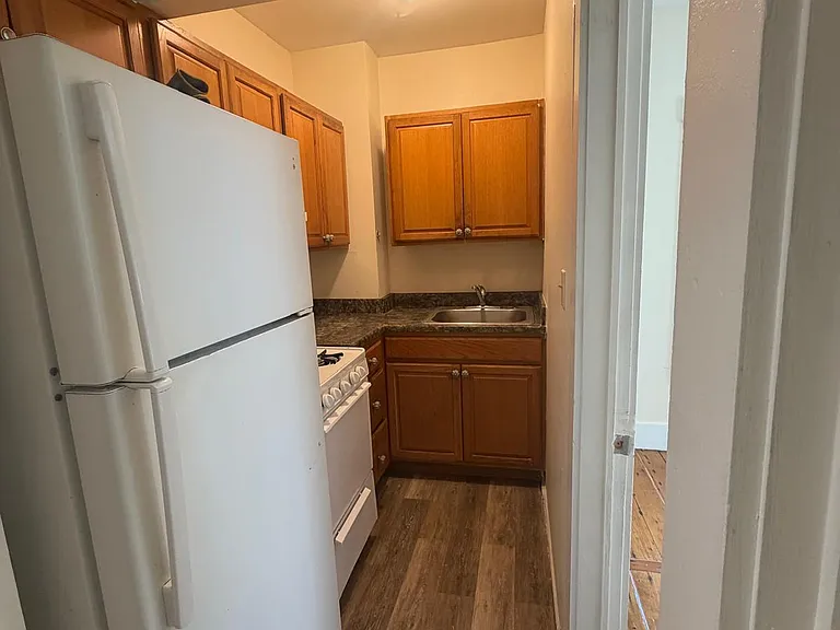 842 County St #1 — Photo 7