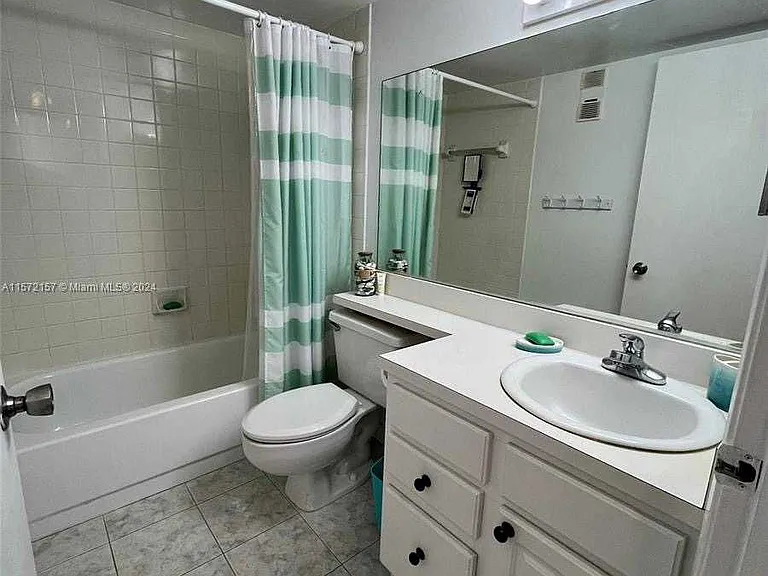 Claughton Island Dr — Photo 14