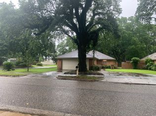 4038 Hillcrest Ln W, Mobile, AL 36693