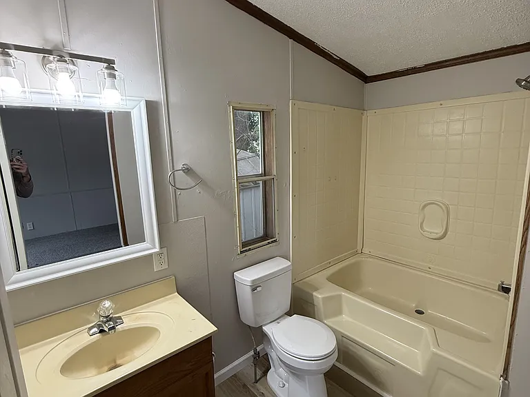 109 S West Ave #10 — Photo 7